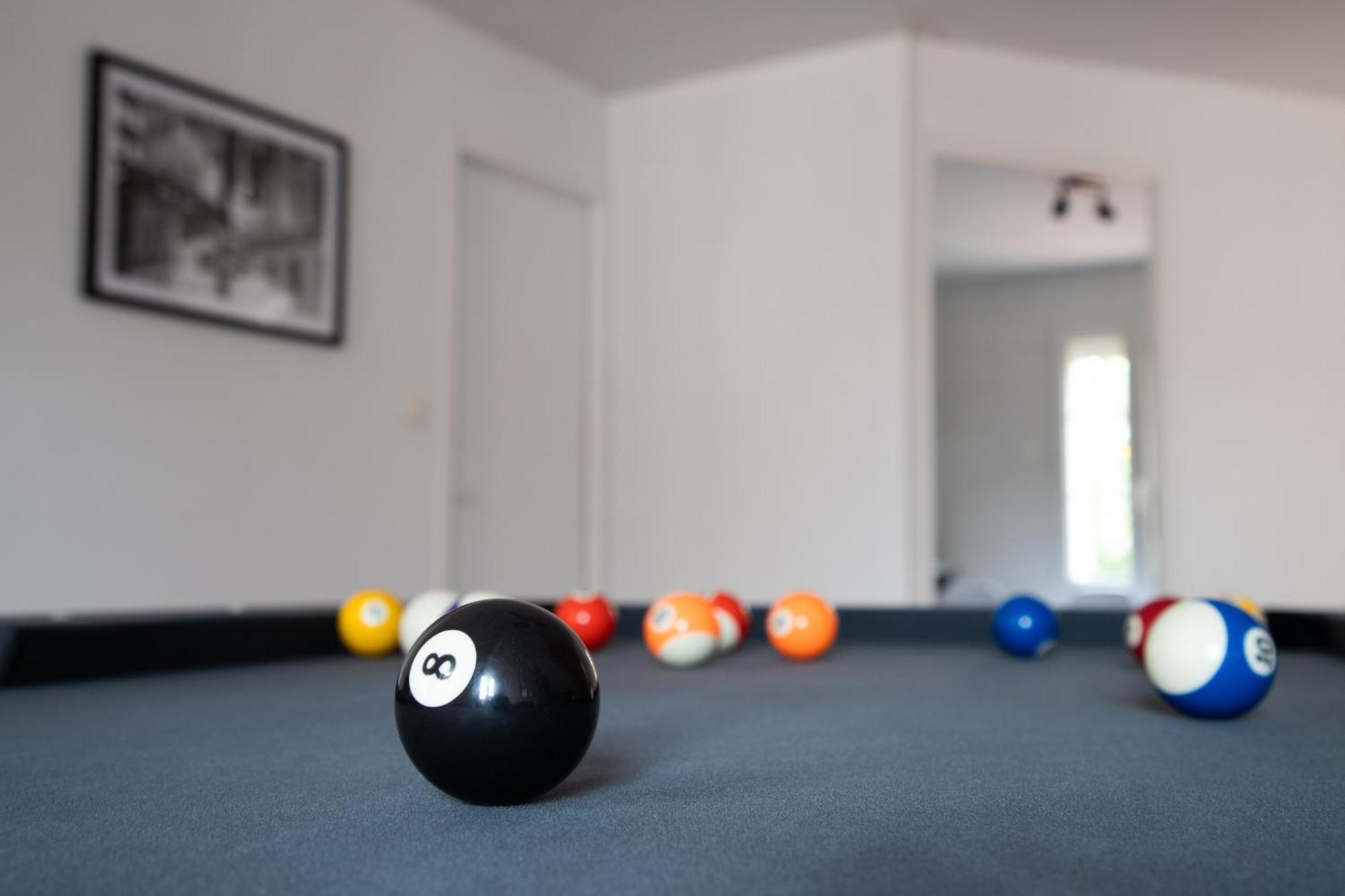 Grand Duplex Avec Billard Apartment Villeneuve-Tolosane ภายนอก รูปภาพ